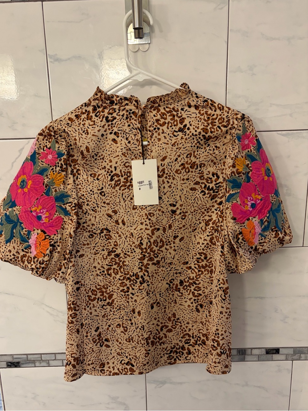 THML Leopard Print Puff Sleeve Top with Pink Floral Embroidery, NEW! - Picture 5 of 5